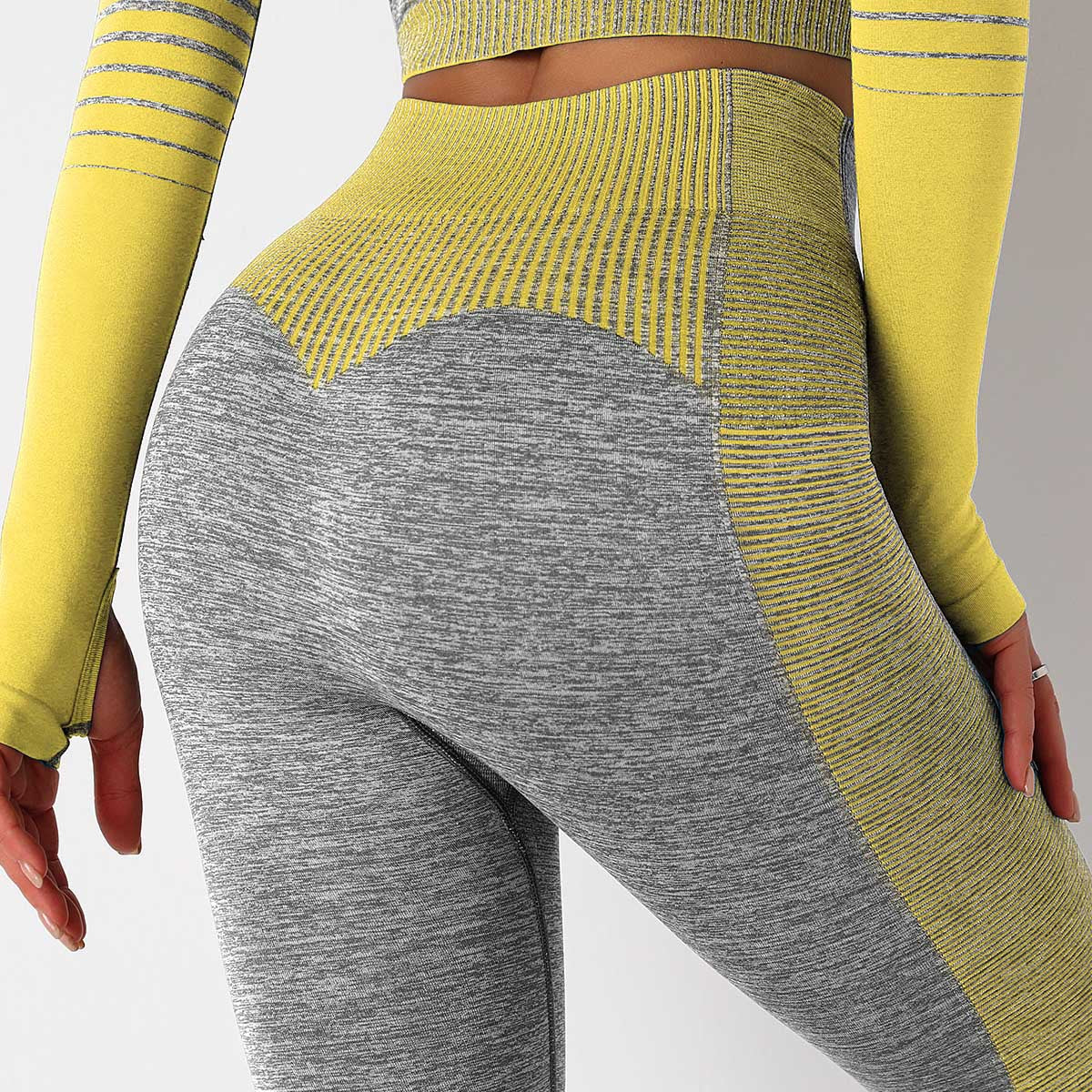 HFN Seamless Striped Knitted Yoga Fitness Pants